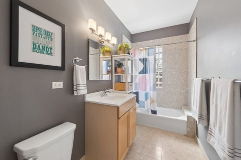 Tiny photo for 5125 N CLAREMONT Avenue #3S, Chicago, IL 60625 (MLS # 12767398)
