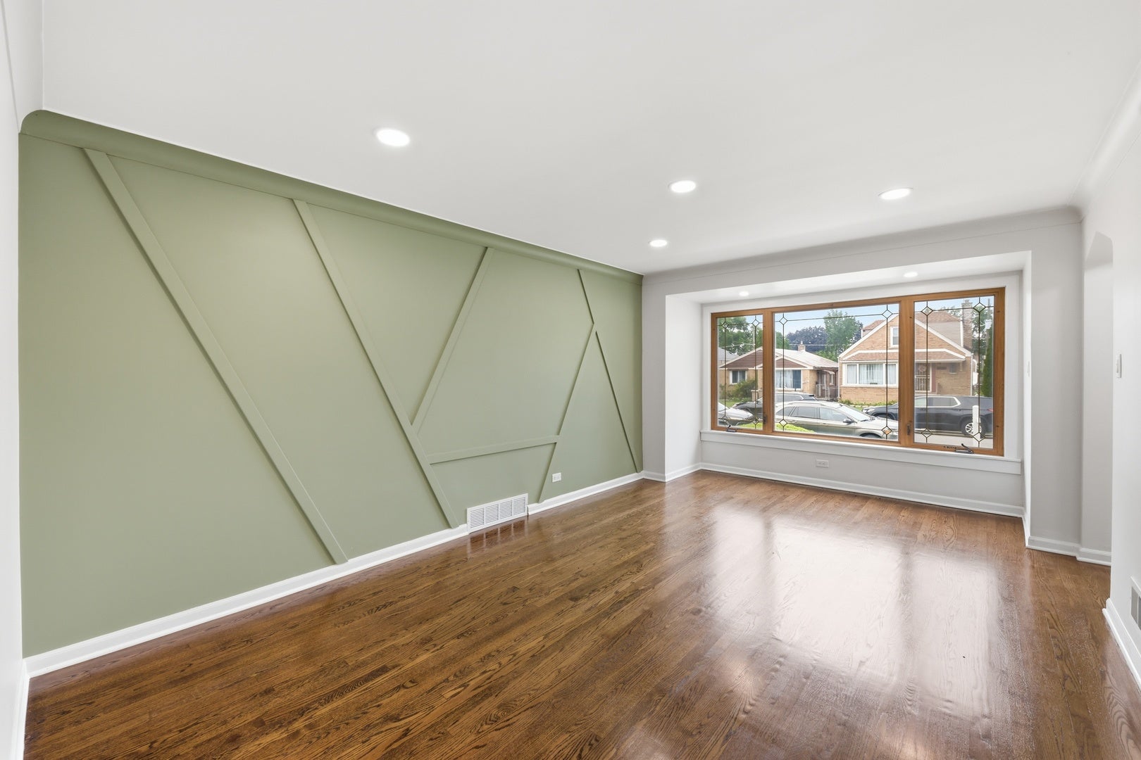 3531 W 73rd Place