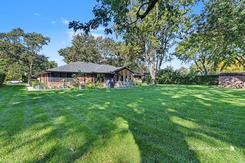 Tiny photo for 907 Sherwood Drive, Prospect Heights, IL 60070 (MLS # 12777951)