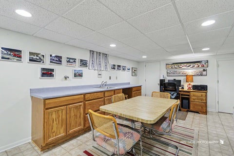 Tiny photo for 907 Sherwood Drive, Prospect Heights, IL 60070 (MLS # 12777951)