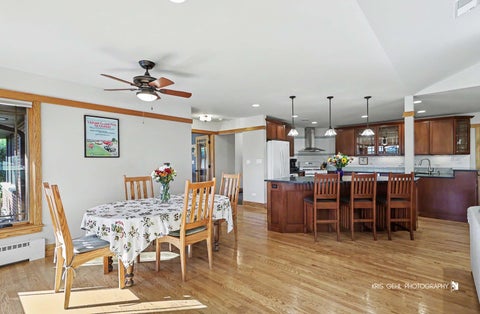 Tiny photo for 907 Sherwood Drive, Prospect Heights, IL 60070 (MLS # 12777951)