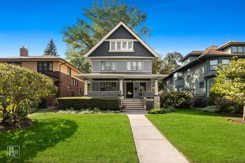 229 S Ridgeland Avenue Oak Park IL 60302
