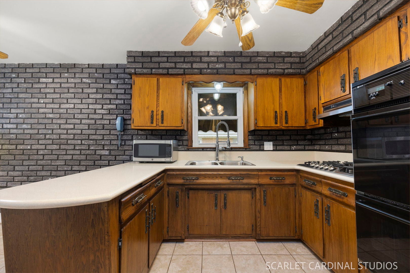 505 N Addison Road