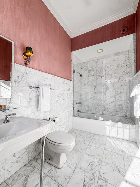 Tiny photo for 1260 N Astor Street #7, Chicago, IL 60610 (MLS # 12558103)