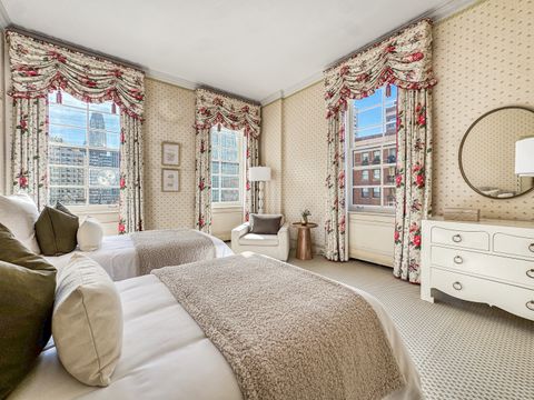 Tiny photo for 1260 N Astor Street #7, Chicago, IL 60610 (MLS # 12558103)