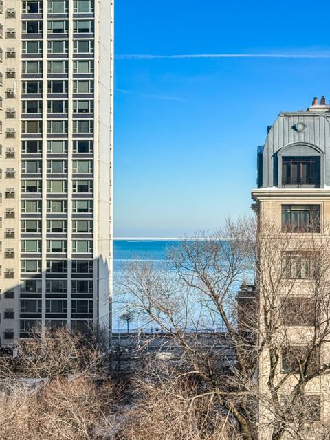 Tiny photo for 1260 N Astor Street #7, Chicago, IL 60610 (MLS # 12558103)