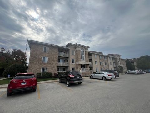 Tiny photo for 4222 W 77th Street #202, Chicago, IL 60652 (MLS # 12495455)