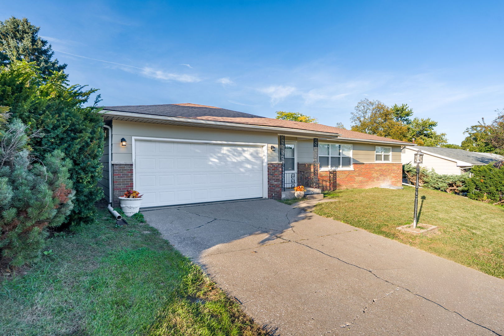 1322 NORTHLAWN Road