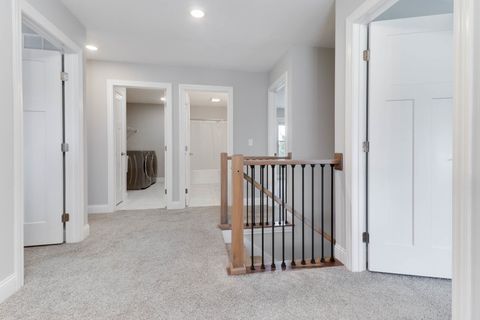 Tiny photo for 9 Brookstone Circle, Bloomington, IL 61704 (MLS # 12612806)
