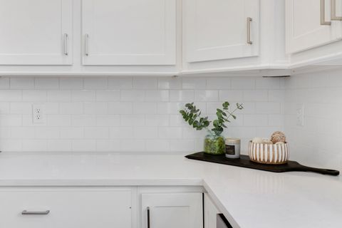 Tiny photo for 9 Brookstone Circle, Bloomington, IL 61704 (MLS # 12612806)