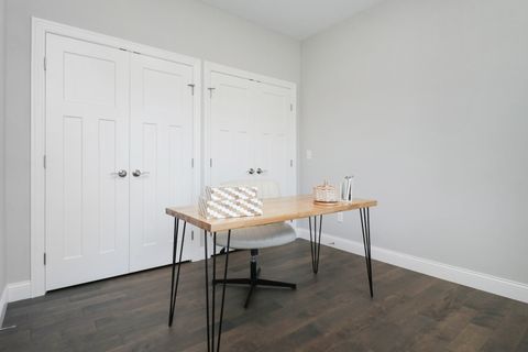 Tiny photo for 9 Brookstone Circle, Bloomington, IL 61704 (MLS # 12612806)