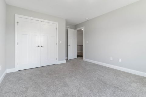 Tiny photo for 9 Brookstone Circle, Bloomington, IL 61704 (MLS # 12612806)