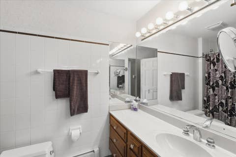 Tiny photo for 520 W Merri Oaks Road, Barrington Hills, IL 60010 (MLS # 12708448)