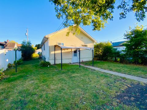 Tiny photo for 1506 Phelps Street, Ottawa, IL 61350 (MLS # 12494354)
