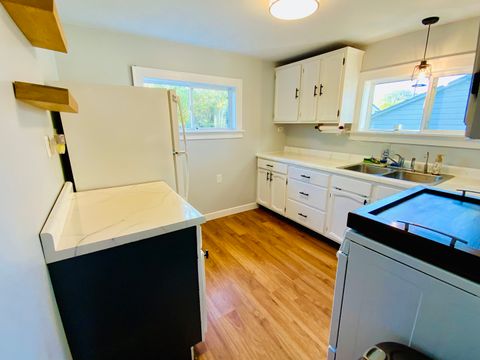 Tiny photo for 1506 Phelps Street, Ottawa, IL 61350 (MLS # 12494354)