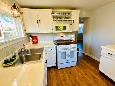 Tiny photo for 1506 Phelps Street, Ottawa, IL 61350 (MLS # 12494354)