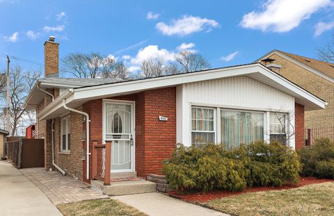 Tiny photo for 8431 S Rockwell Street, Chicago, IL 60652 (MLS # 12578785)