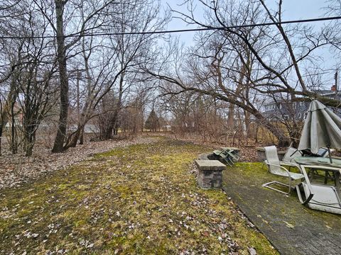 Tiny photo for 270 E Saint Charles Road, Elmhurst, IL 60126 (MLS # 12616088)