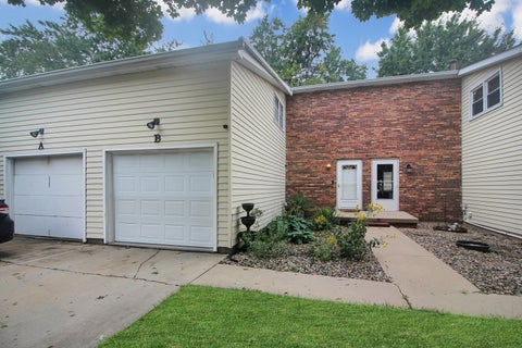 Photo of 1530 Hunt Drive #B, Normal, IL 61761 (MLS # 12731854)