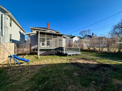 Tiny photo for 3102 Fair Avenue, Davenport, IA 52803 (MLS # 12543931)