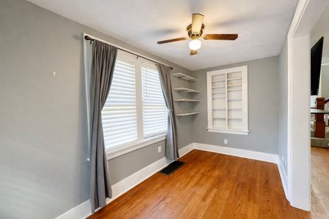 Tiny photo for 3102 Fair Avenue, Davenport, IA 52803 (MLS # 12543931)