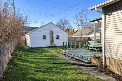 Tiny photo for 3102 Fair Avenue, Davenport, IA 52803 (MLS # 12543931)