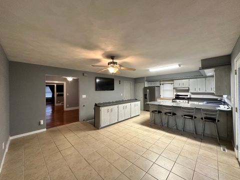 Tiny photo for 3102 Fair Avenue, Davenport, IA 52803 (MLS # 12543931)