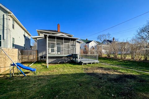 Tiny photo for 3102 Fair Avenue, Davenport, IA 52803 (MLS # 12543931)