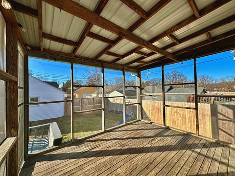 Tiny photo for 3102 Fair Avenue, Davenport, IA 52803 (MLS # 12543931)