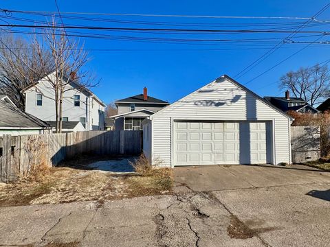 Tiny photo for 3102 Fair Avenue, Davenport, IA 52803 (MLS # 12543931)