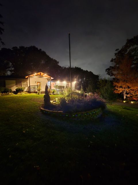 Tiny photo for 400 Crestview Road, Fox River Grove, IL 60021 (MLS # 12504209)