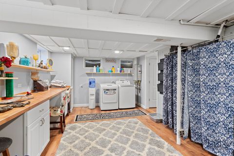 Tiny photo for 400 Crestview Road, Fox River Grove, IL 60021 (MLS # 12504209)