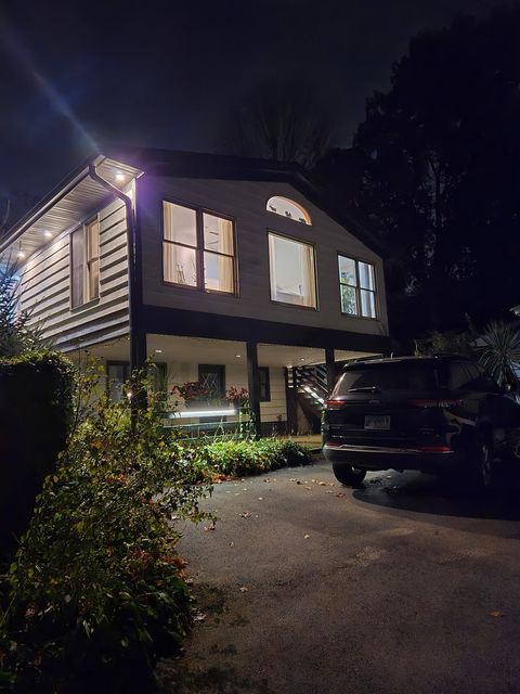 Tiny photo for 400 Crestview Road, Fox River Grove, IL 60021 (MLS # 12504209)