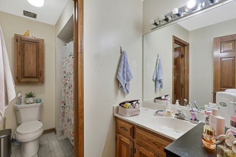 Tiny photo for 3947 Blackstone Avenue, Gurnee, IL 60031 (MLS # 12461197)