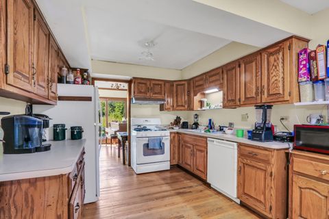 Tiny photo for 3947 Blackstone Avenue, Gurnee, IL 60031 (MLS # 12461197)