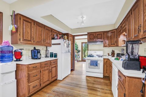Tiny photo for 3947 Blackstone Avenue, Gurnee, IL 60031 (MLS # 12461197)