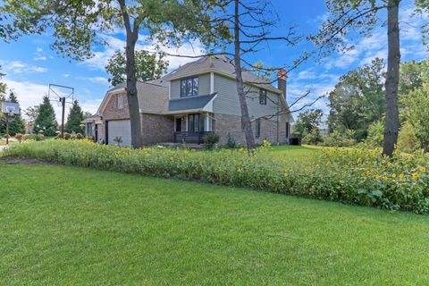 Tiny photo for 3947 Blackstone Avenue, Gurnee, IL 60031 (MLS # 12461197)