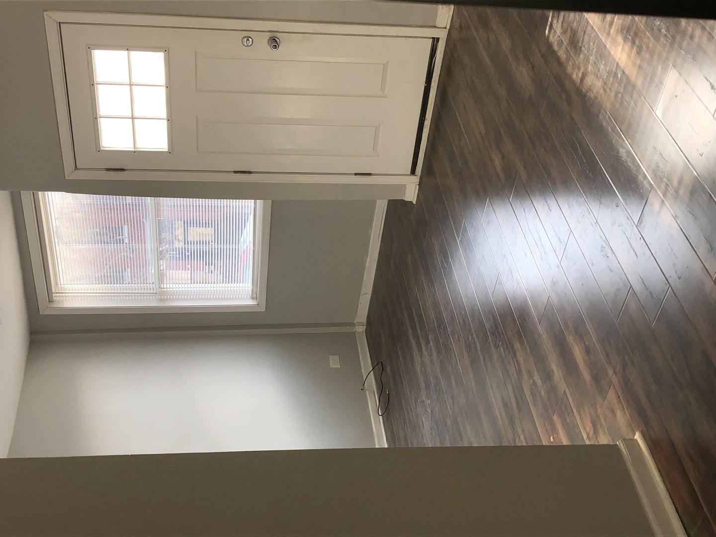 1014 W 19th Street 1F