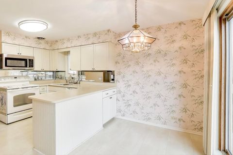 Tiny photo for 440 Skokie Boulevard, Wilmette, IL 60091 (MLS # 12483009)
