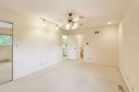 Tiny photo for 440 Skokie Boulevard, Wilmette, IL 60091 (MLS # 12483009)
