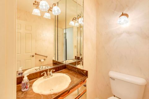 Tiny photo for 440 Skokie Boulevard, Wilmette, IL 60091 (MLS # 12483009)