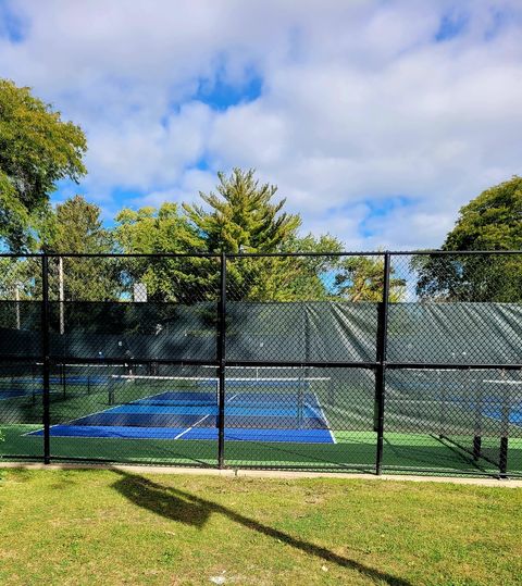 Tiny photo for 440 Skokie Boulevard, Wilmette, IL 60091 (MLS # 12483009)