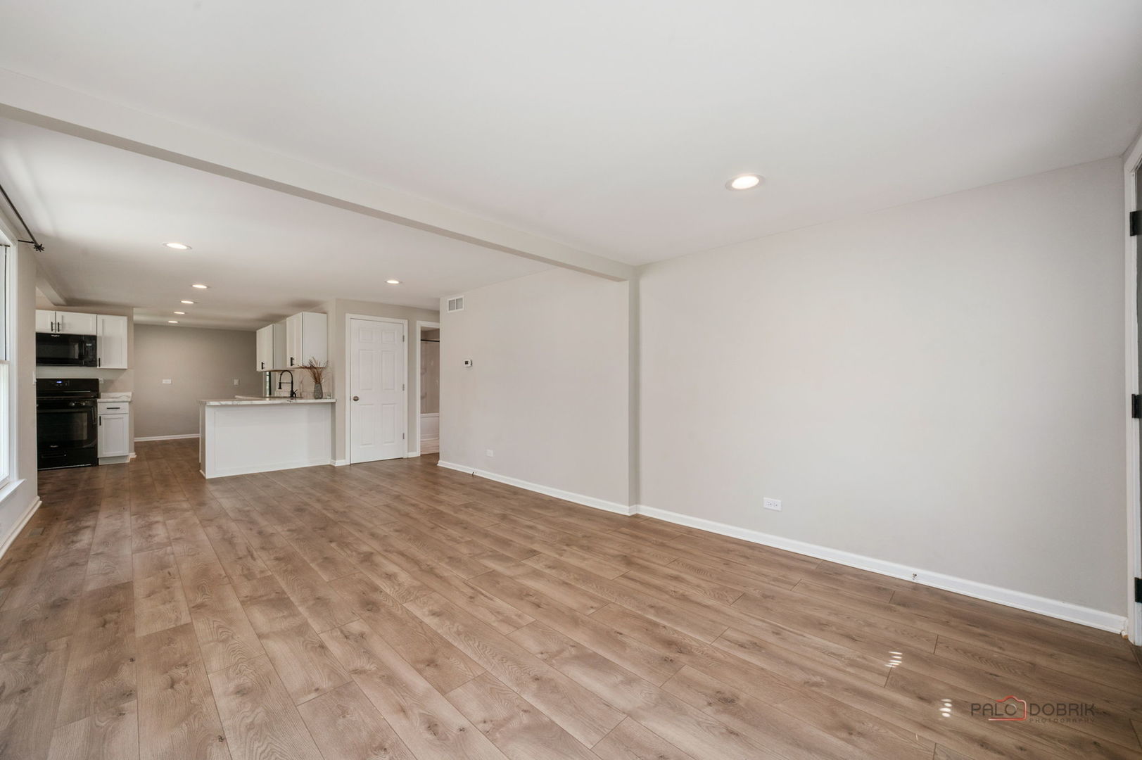 25176 W Linden Lane W