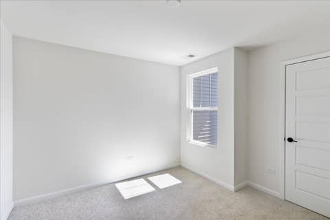 Tiny photo for 716 Switchgrass Way #55002, Bolingbrook, IL 60490 (MLS # 12665629)