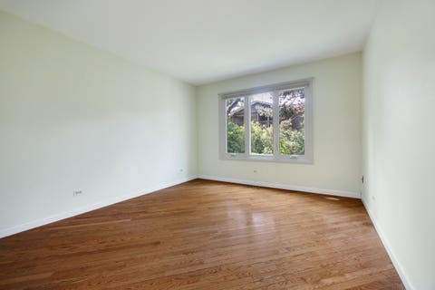 Tiny photo for 1153 S Linneman Road #1153, Mount Prospect, IL 60056 (MLS # 12724583)