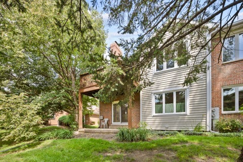 Tiny photo for 1153 S Linneman Road #1153, Mount Prospect, IL 60056 (MLS # 12724583)