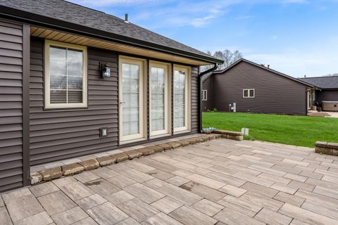 Tiny photo for 6465 Corinas Curve, Rockford, IL 61103 (MLS # 12623919)