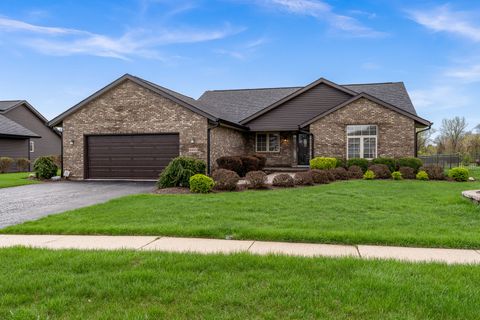 Tiny photo for 6465 Corinas Curve, Rockford, IL 61103 (MLS # 12623919)