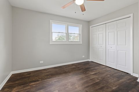 Tiny photo for 951 Dearborn Circle, Carol Stream, IL 60188 (MLS # 12460101)