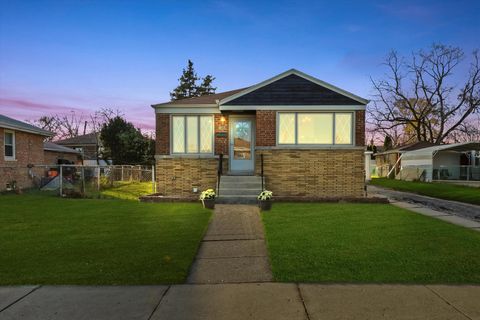 A home in Schiller Park